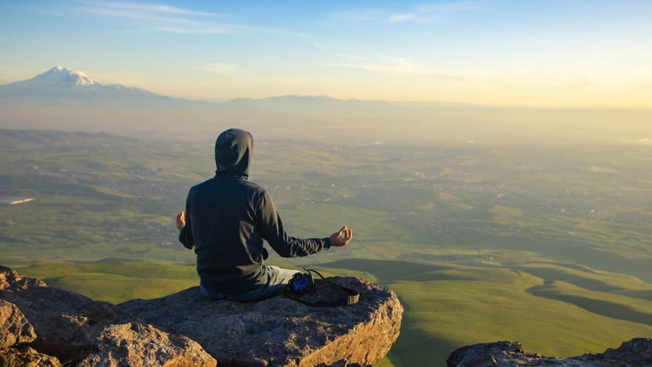 10 Best Nootropics For Creativity + Additional Biohacks!